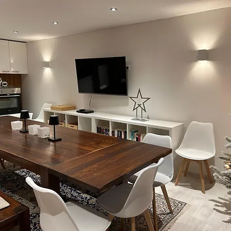 Gerald Reckert Apartment