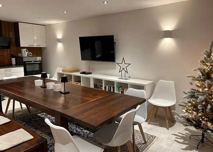 Gerald Reckert Apartment